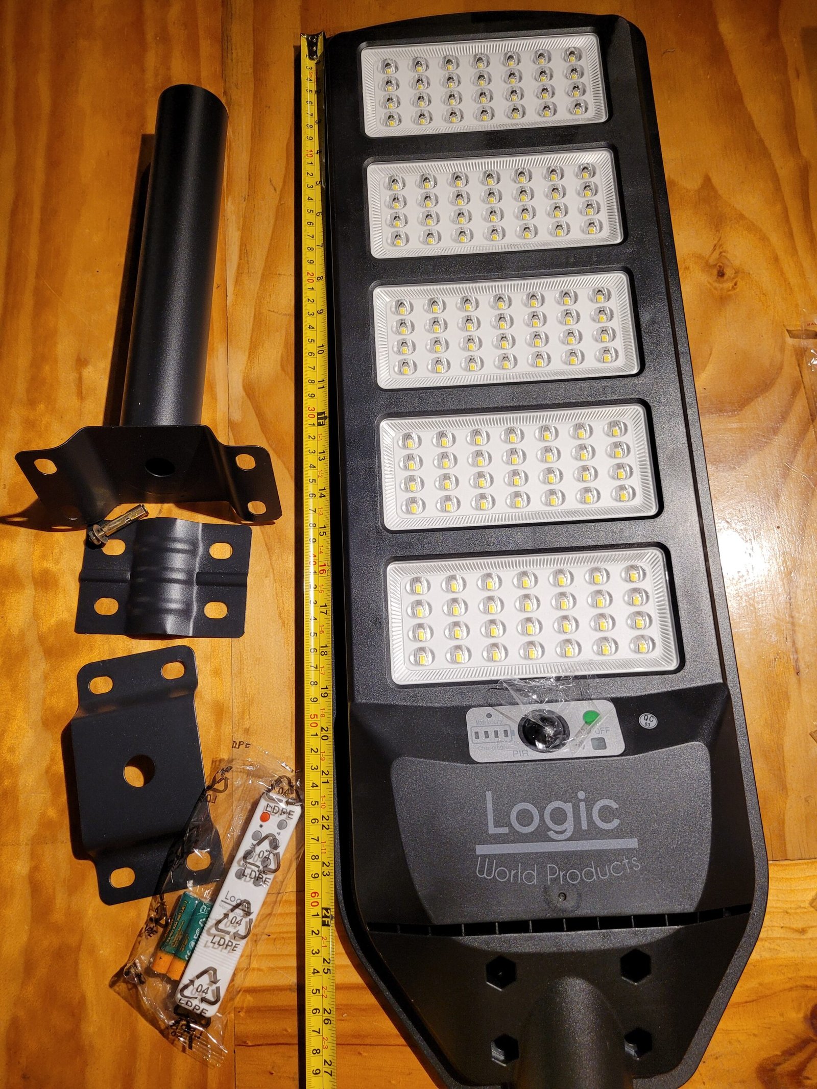KIT Luminaria solar peatonal, 250 W