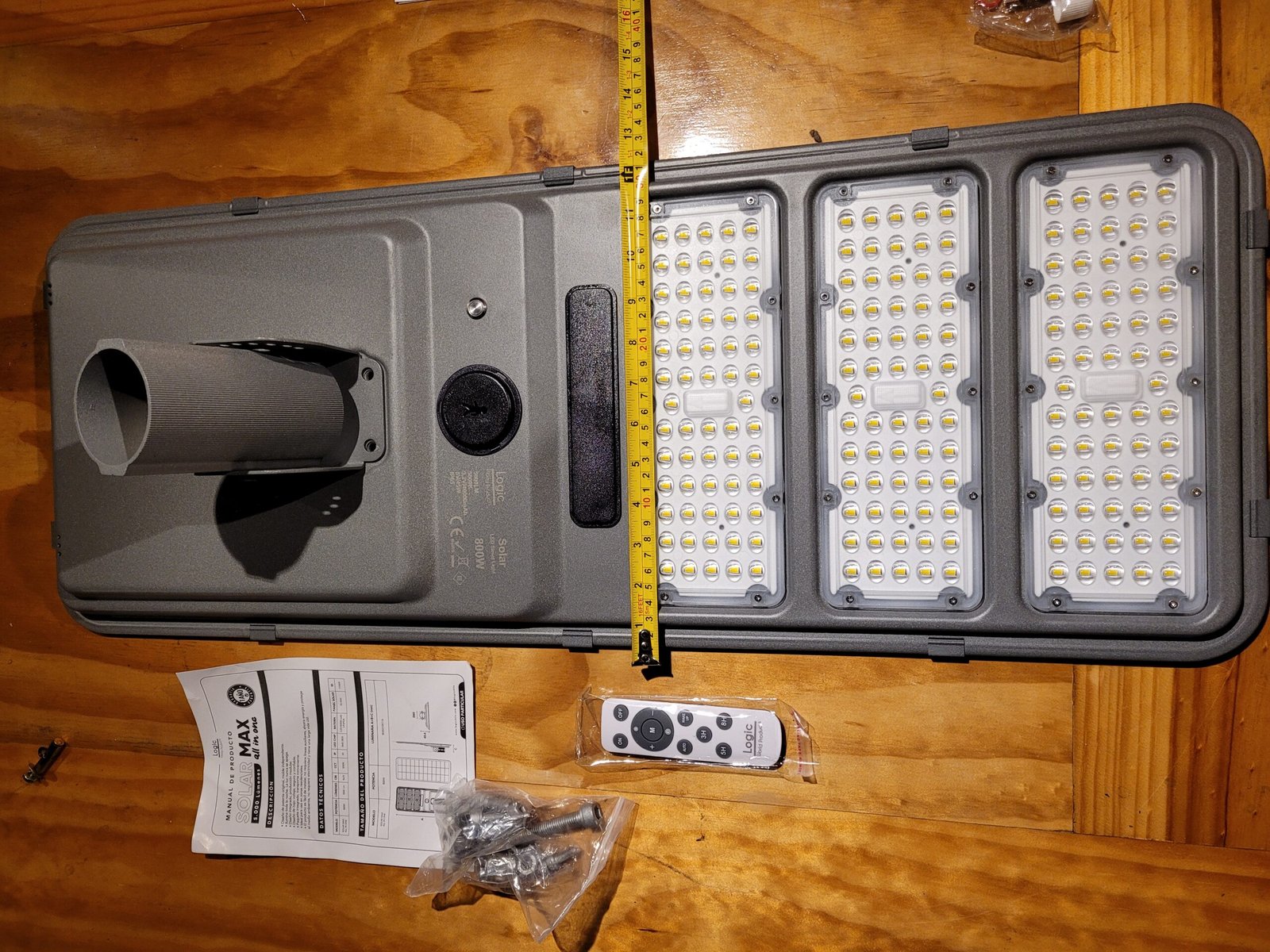 Luminaria Peatonal Solar Austral Máxima 800W