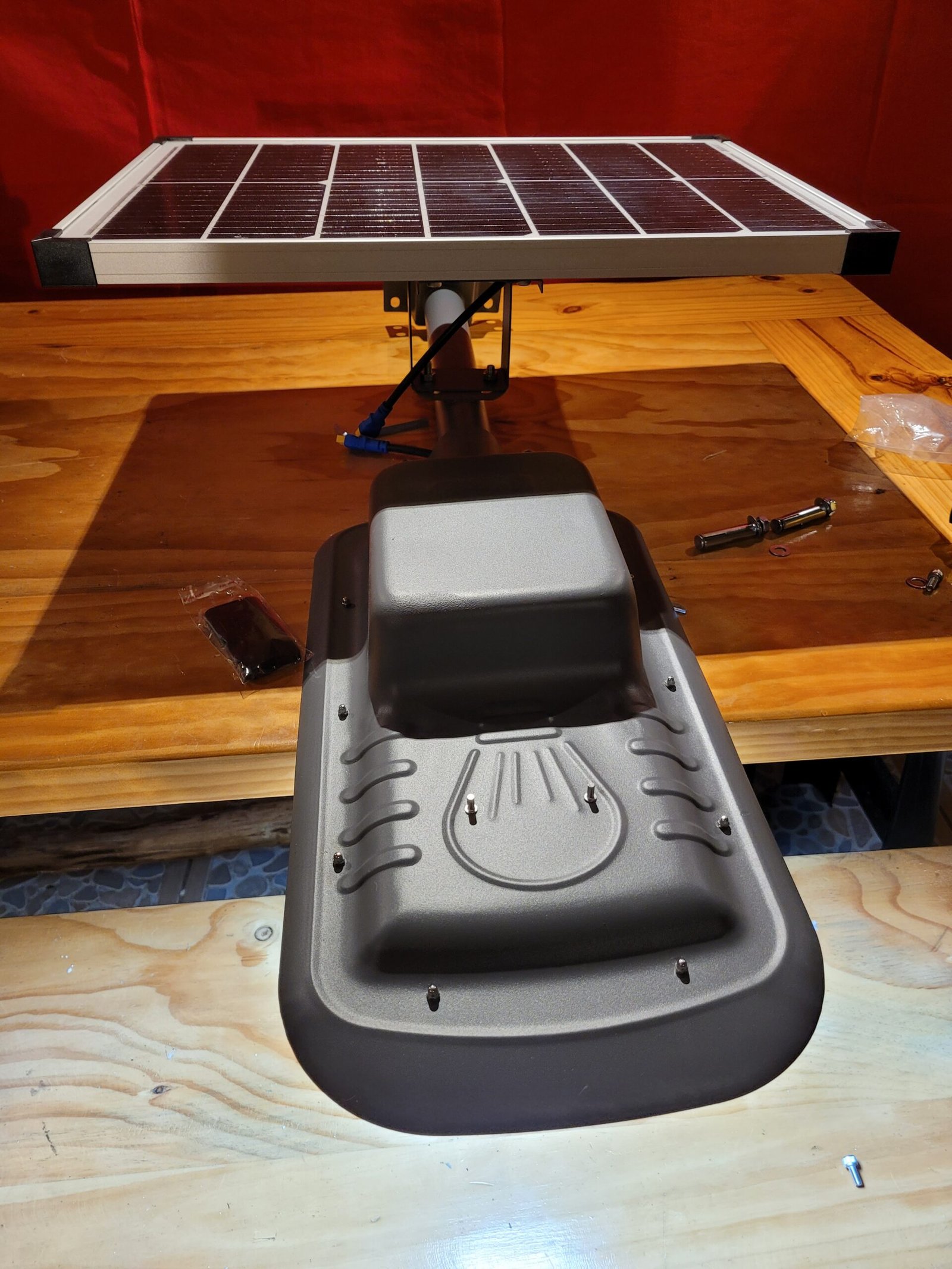 Luminaria peatonal solar Austral 600 W